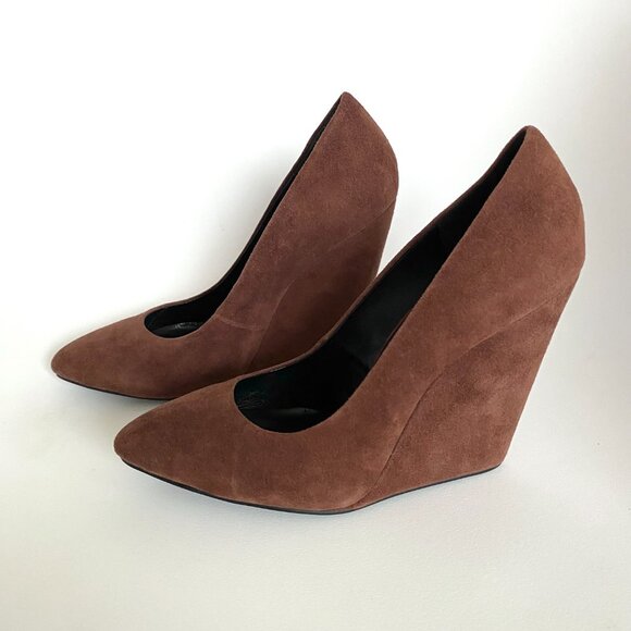 NWOB Handmade THE CURRENT NEW YORK Designer Genuine Goat Suede Wedged Heels - Picture 1 of 6